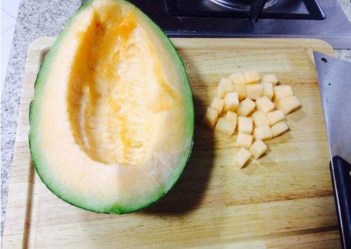 吃哈密瓜怎么削皮视频,视频教学，简单易学